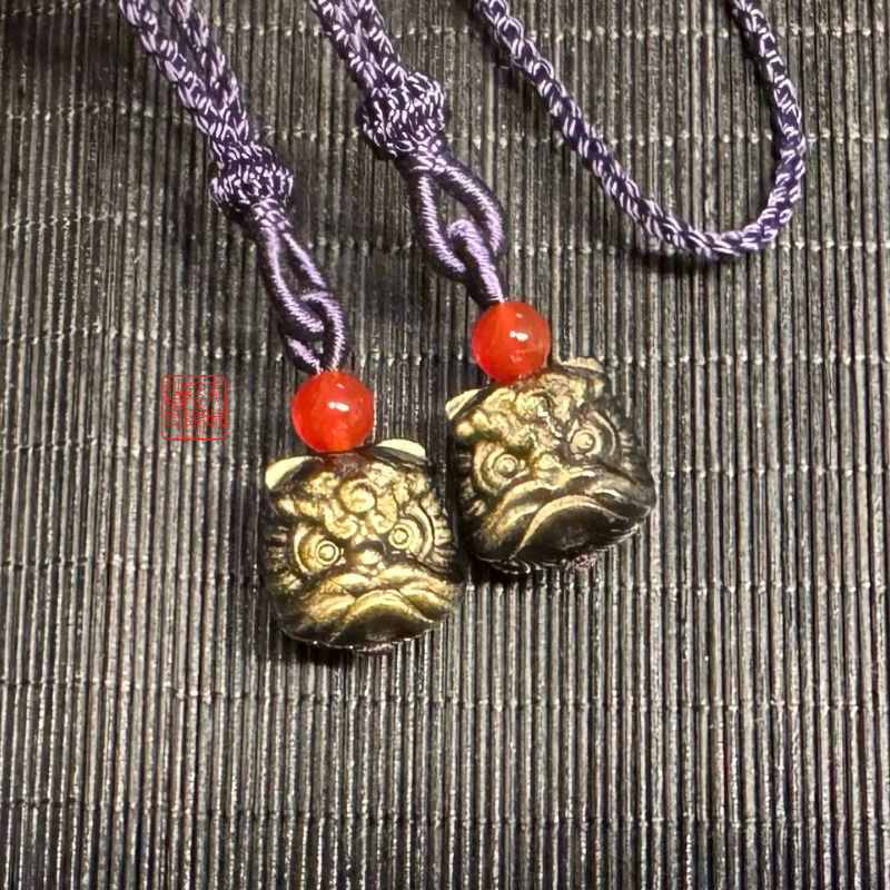 ⭐Ward off evil and disasters⭐ Suitable for children, small sugar cube little awakening lion pendant